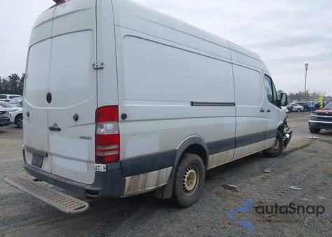 2016 Mercedes-Benz Sprinter 2500 High Roof from USA, damaged, VIN WD3PE8DD6GP364642